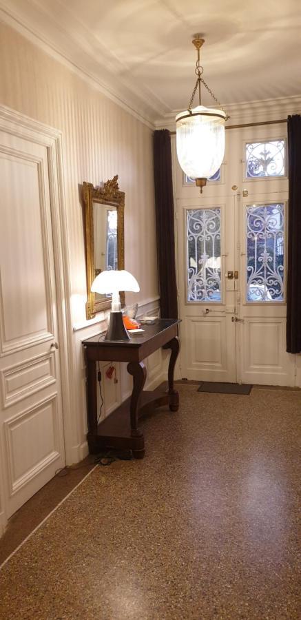 La Maison Leonard Blere Екстериор снимка