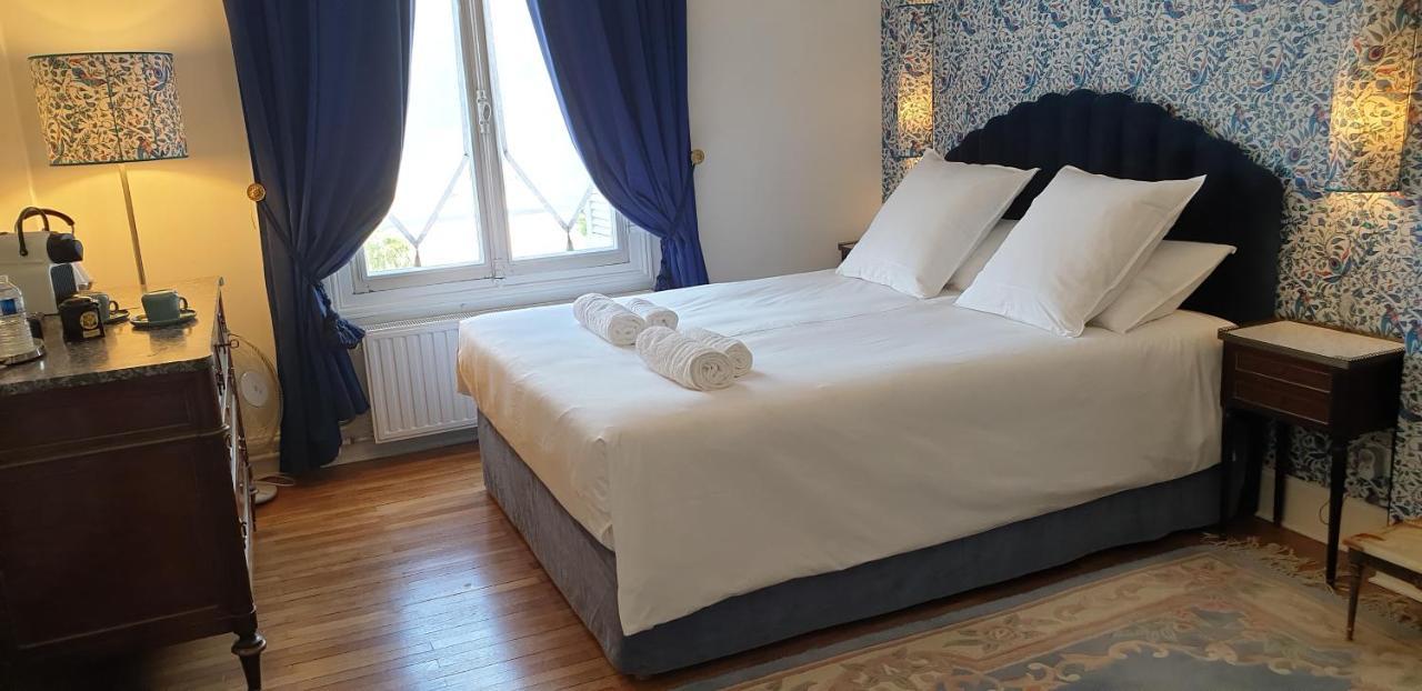 La Maison Leonard Blere Екстериор снимка
